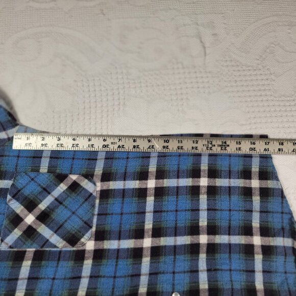Vtg men's shirt long sleeve cotton‎ flannel medium blue 4" hole in right armpit - Picture 13 of 16